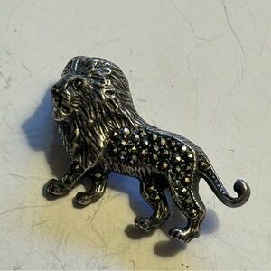 Sterling Silver Lion Brooch with Rhinestones